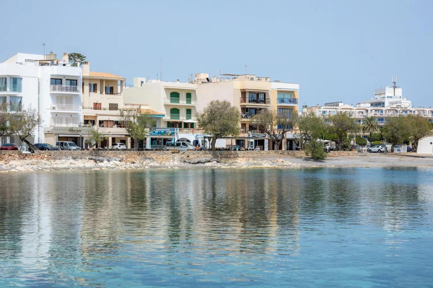 Apartamento Voramar Mhm Cala Bona Cala Bona  Eksteriør billede